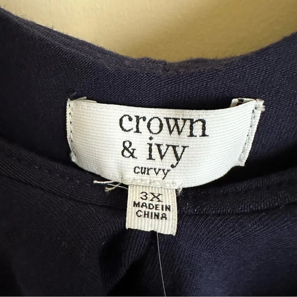 NWT Crown & Ivy Curvy 3X Navy Blue Modal Blend Knit Ruffle Tank Top V Neck New - Picture 3 of 5